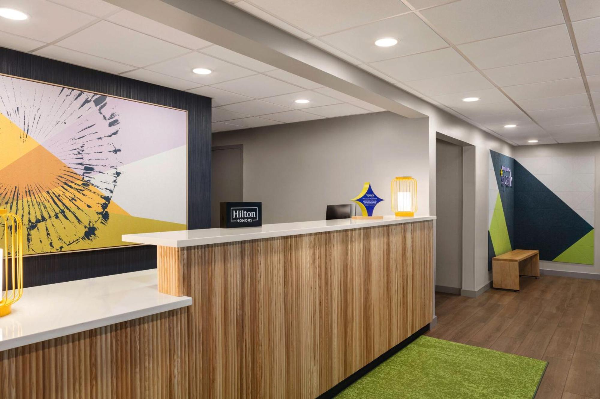 Spark By Hilton Mystic Groton Εξωτερικό φωτογραφία